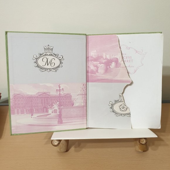 Princess Margaret The Youngest Sister Hardback Book by Godfrey Winn 1951 - Picture 6 of 11